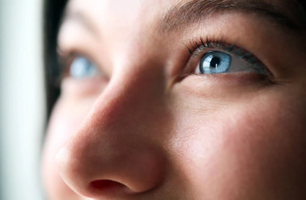Eyes care