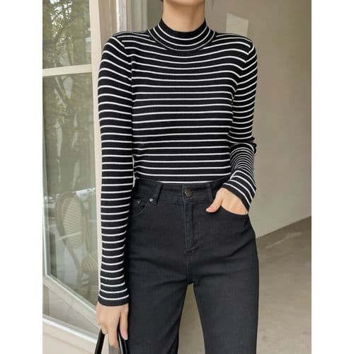 Martina Store Womens Half Cool Made Of Ribbed Cotton - Black.