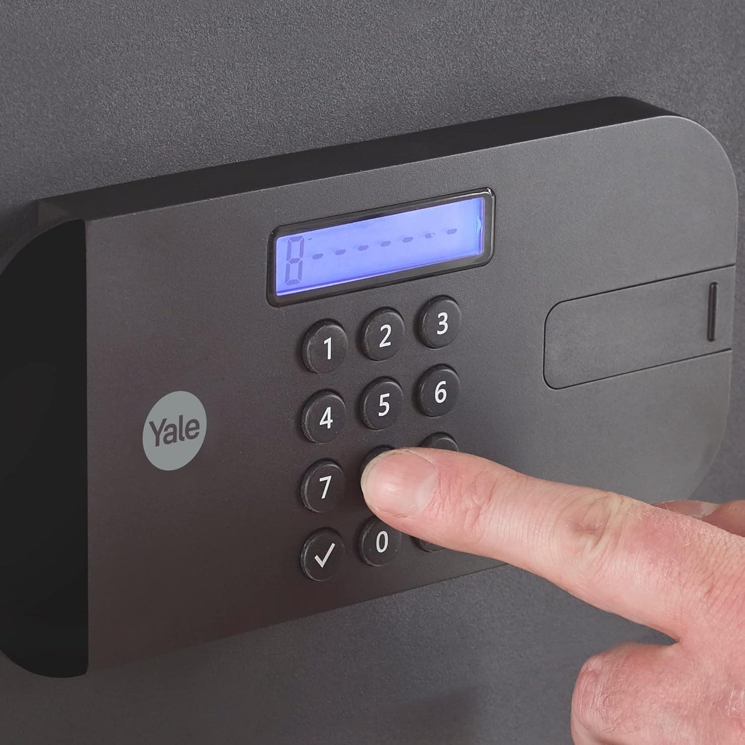 Yale YSEB/200/EB1 High Security Motorized Safe, Laptop, Black