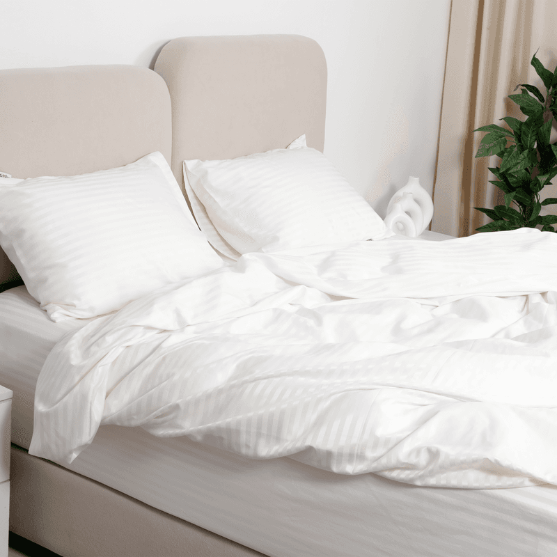 Duvet cover set- Satin, Stripe, 1cm, Off White