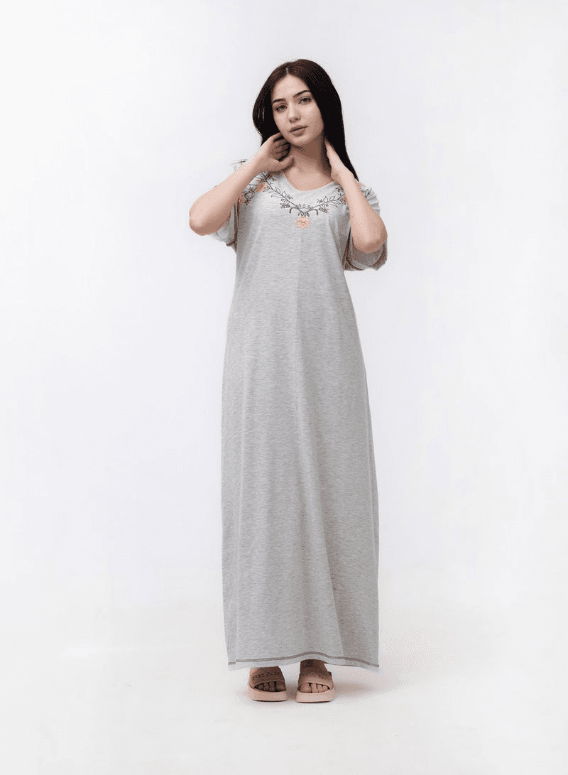 Distinctive nightgown