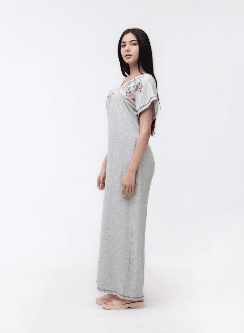 Distinctive nightgown
