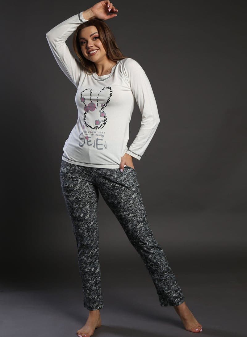 Distinctive summer pajama