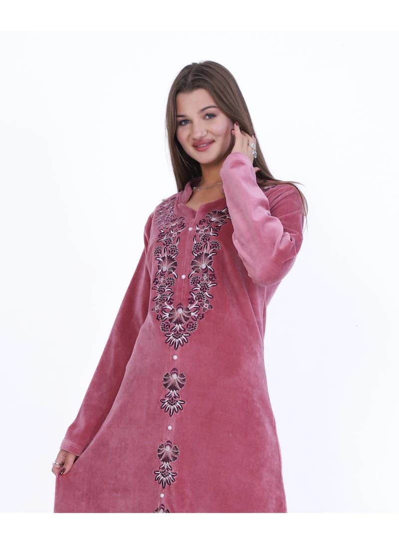 Women's Luxury Winter Velvet Abaya / Jalabiya - Elegant Traditional Embroidery