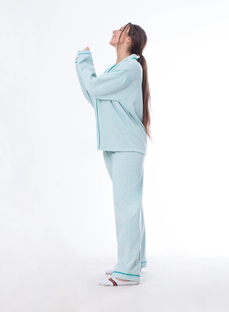 Distinctive winter pajamas 8065