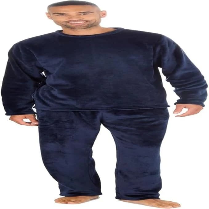 Men's two-piece velvet pajamas in navy blue