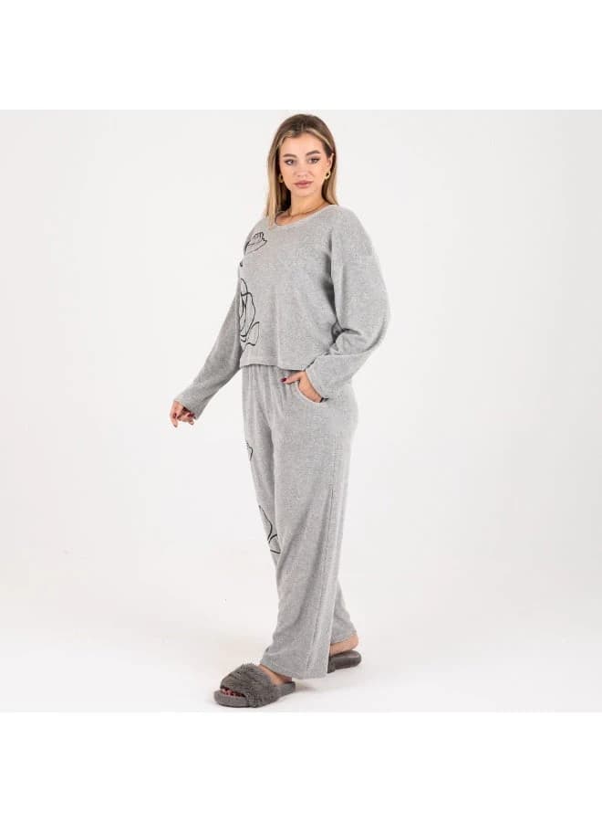 Winter Rose Modern Velvet Pajama Set Cozy Plush Comfort