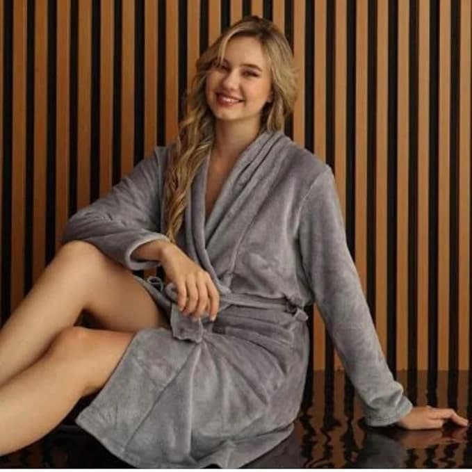 Women’s Velvet Robe