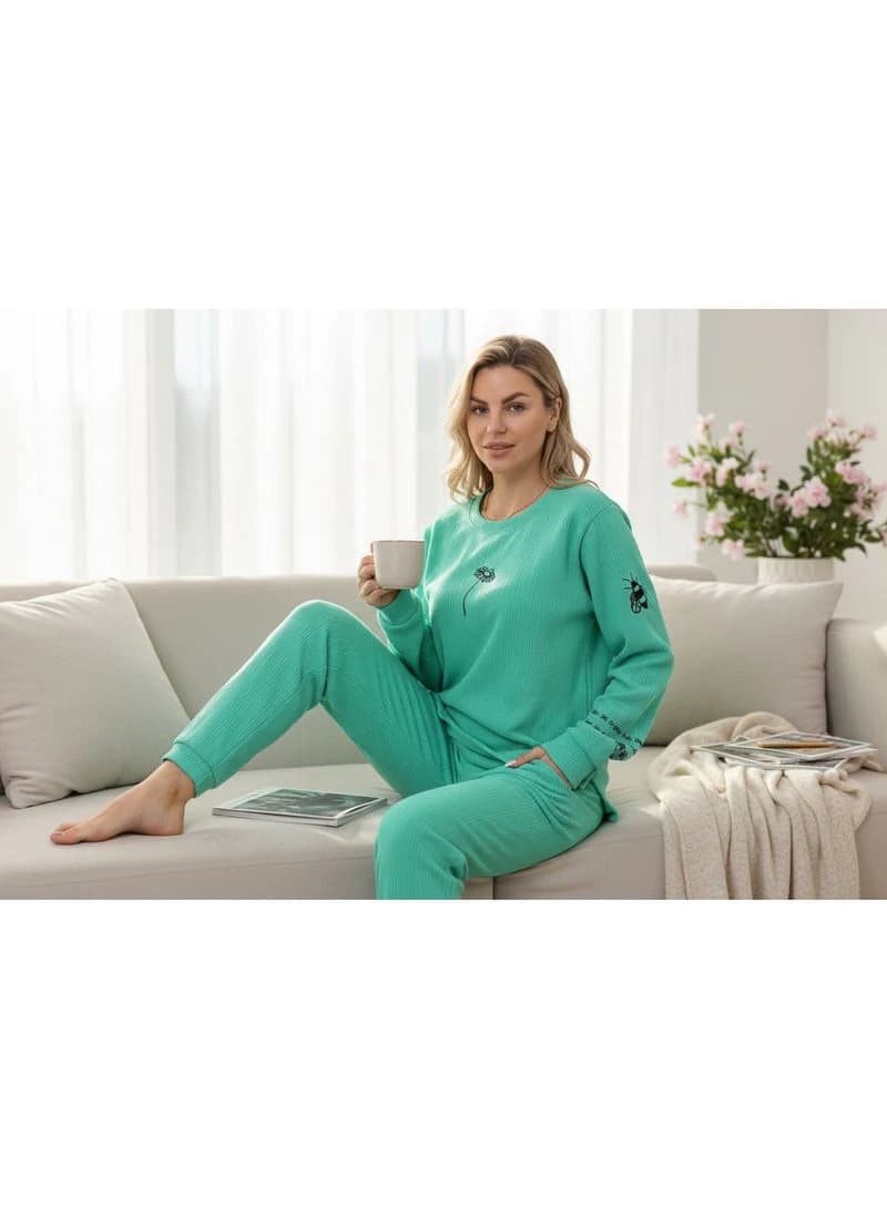 Premium Ribbed Lounge Set with Minimalist Daisy Bee Embroidery