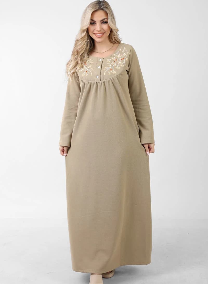 ZECOTEX Distinctive Embroidered Nightgown
