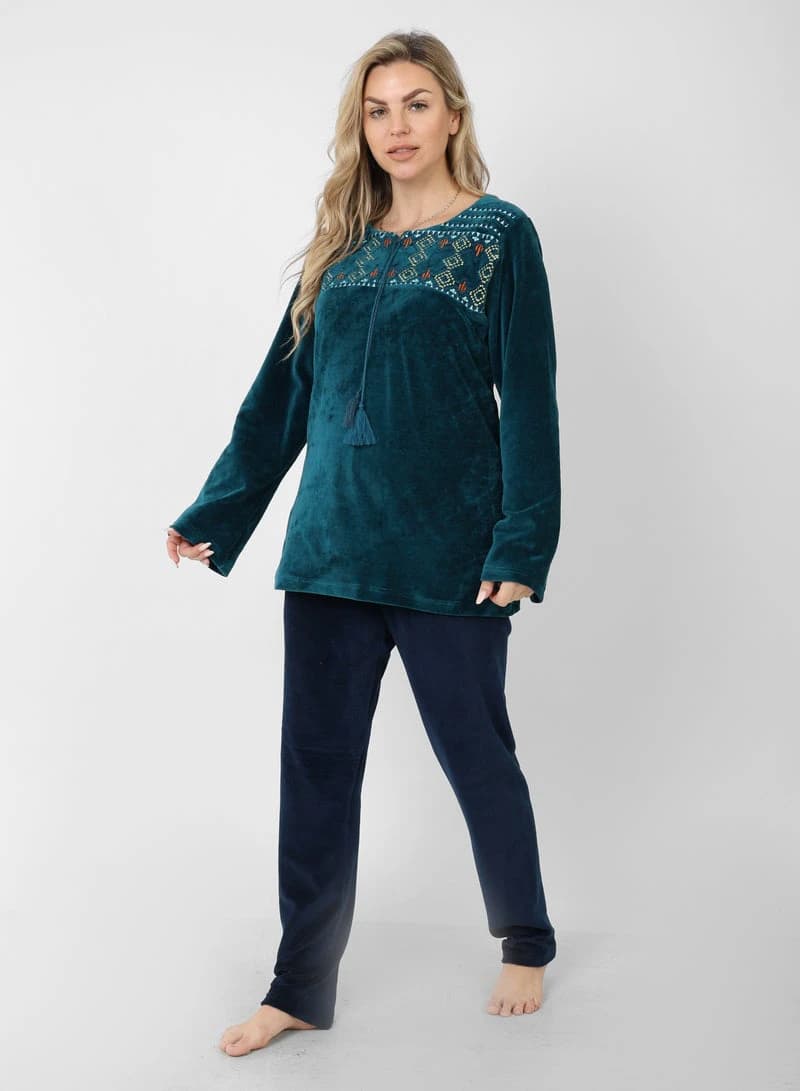 Velvet Pajamas with Exquisite Embroidery