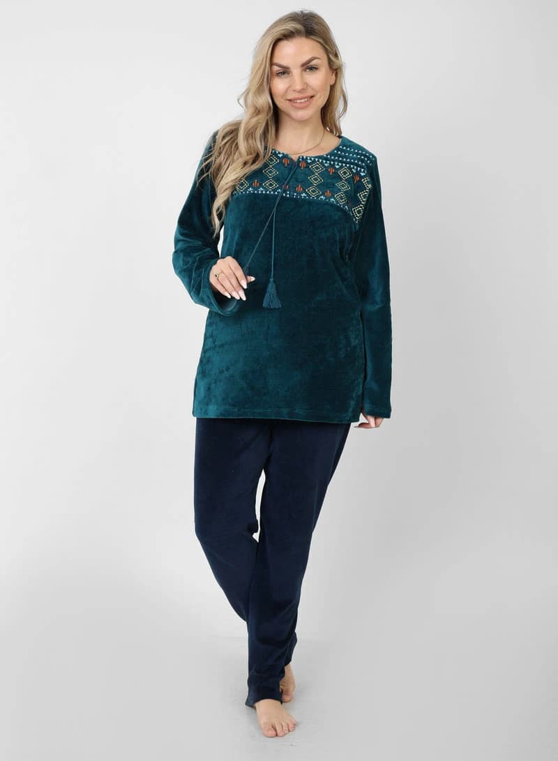 Velvet Pajamas with Exquisite Embroidery