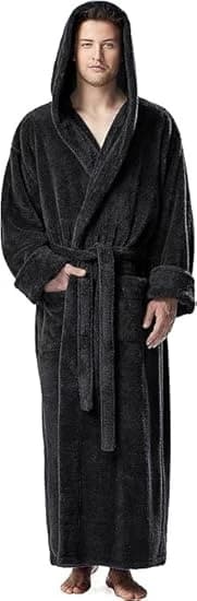 Robe with long sleeves for men from fur