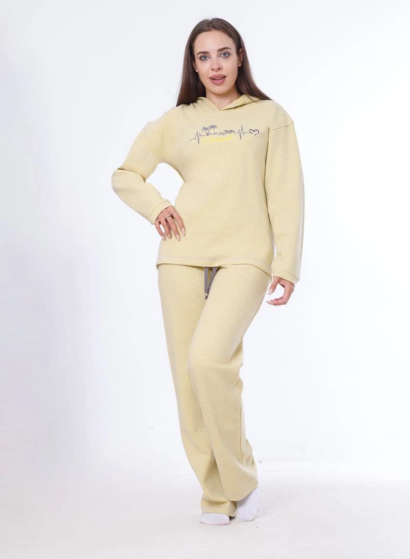 Women's Distinctive Winter Pajamas 8060 – Cozy Winter Pajama Set
