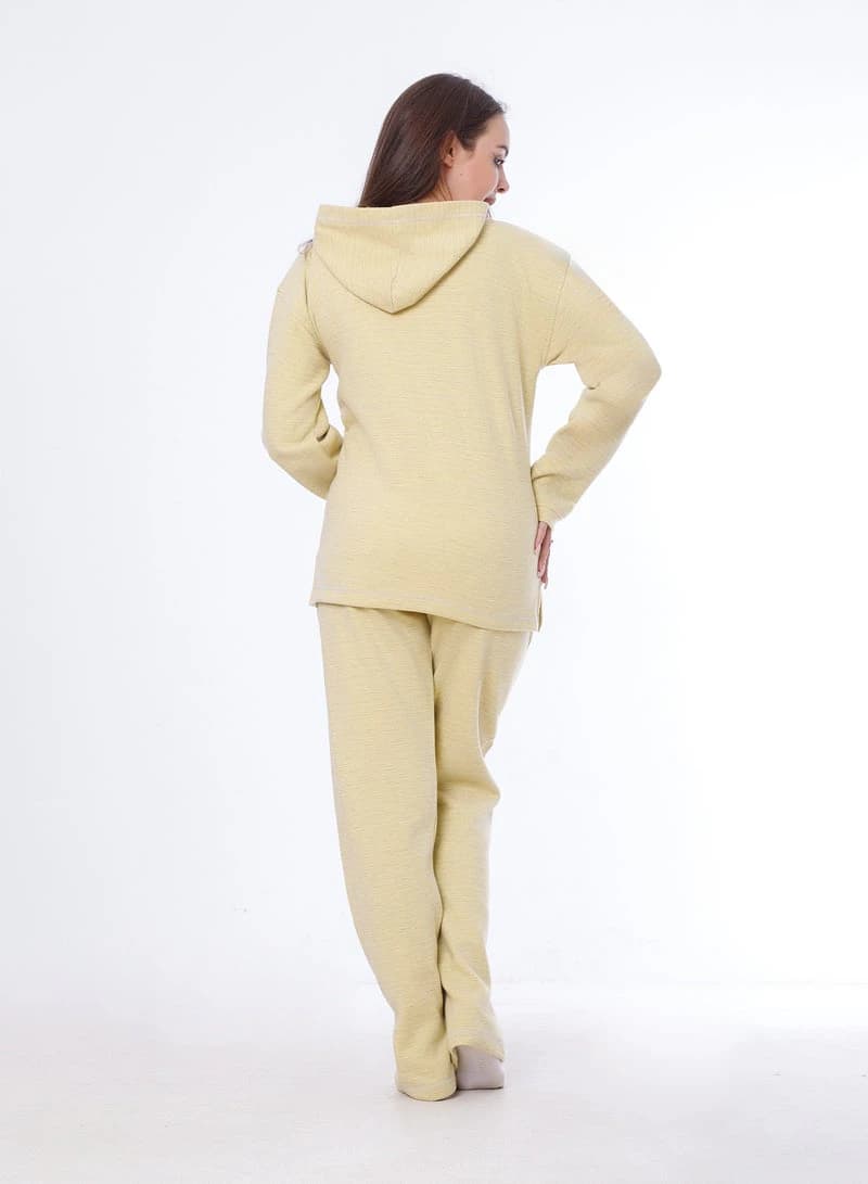 Women's Distinctive Winter Pajamas 8060 – Cozy Winter Pajama Set