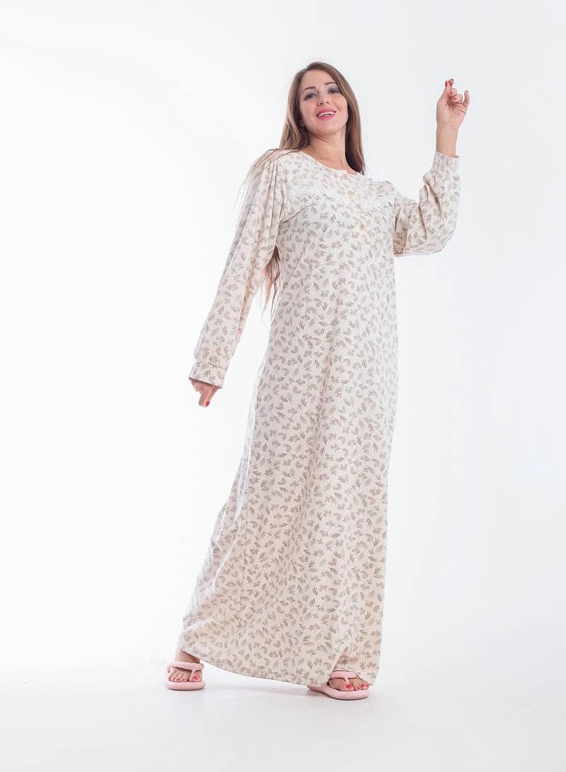 Distinctive Nightgown