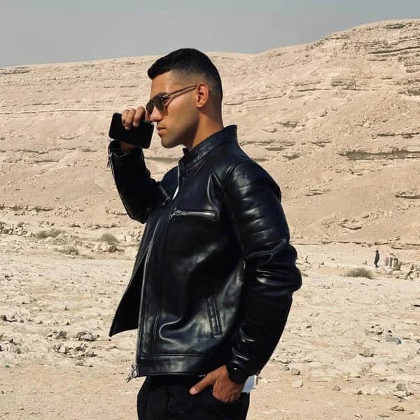 Genuine Leather Ribbed Zip-Up Jacket – Black
