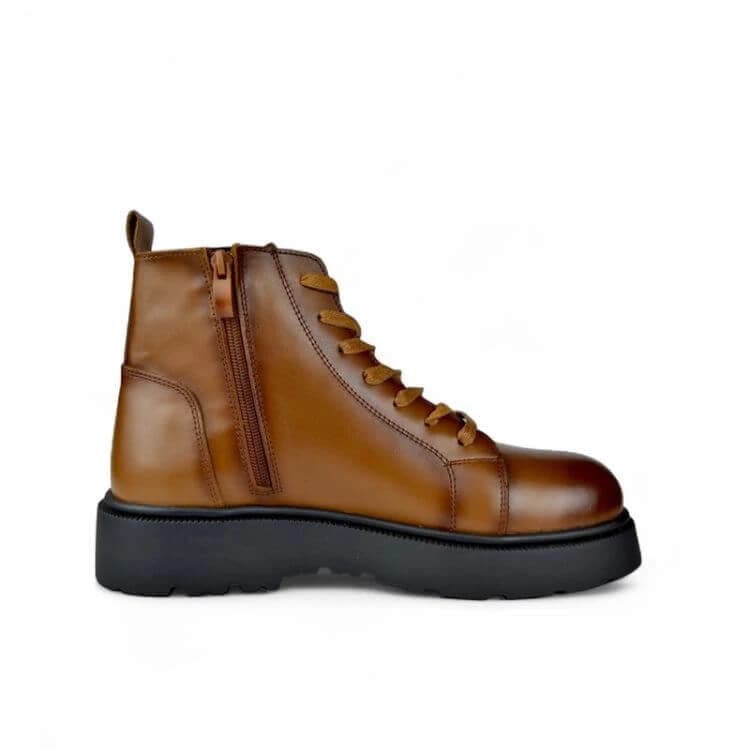 Alpha - Combat Boot in Havana Leather