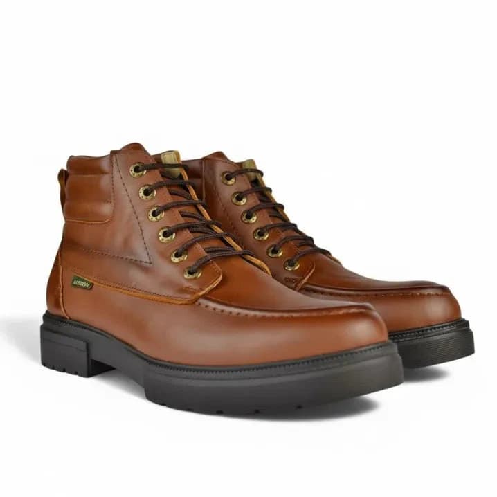 Bold Leather Lace-Up Boot – Havana