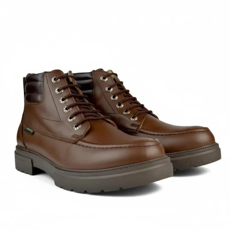 Bold Leather Lace-Up Boot - Brown