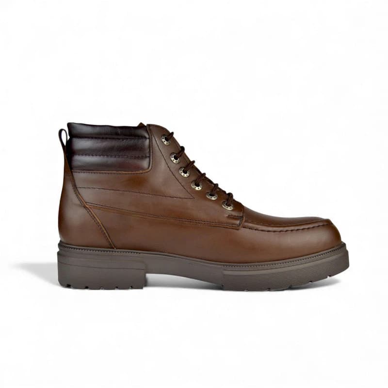Bold Leather Lace-Up Boot - Brown