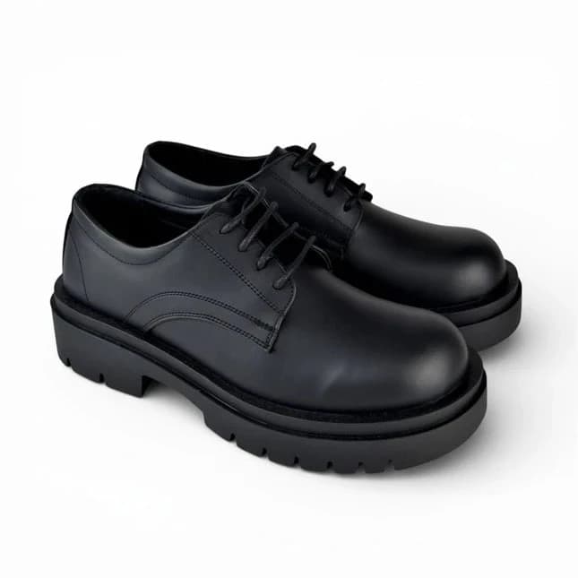 Titan | Chunky Leather Shoes