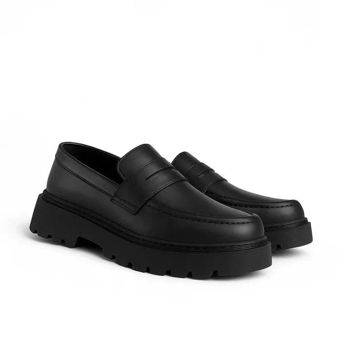 Elite - Chunky Loafer - Black