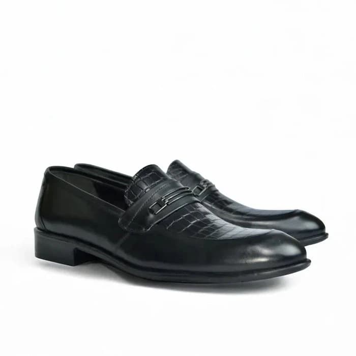 Classic Loafer Black - 1003