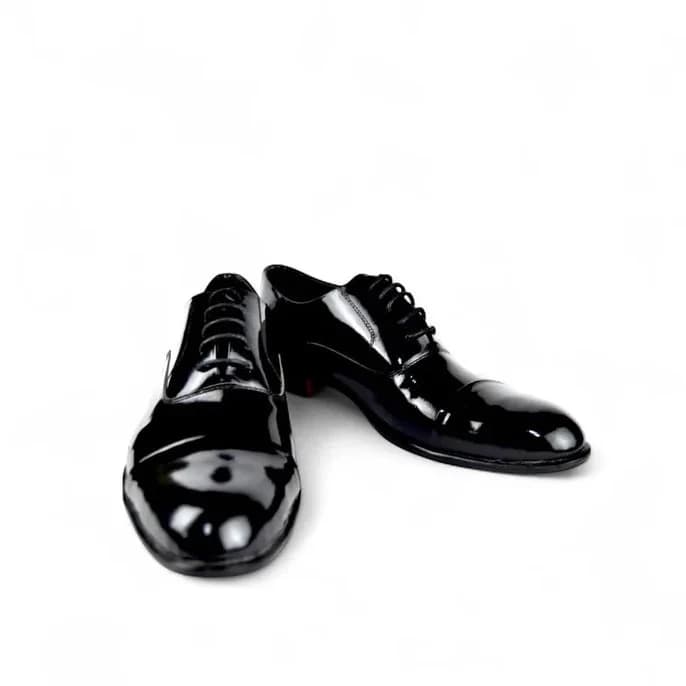 Vernis Classic shoes - S-503 Black