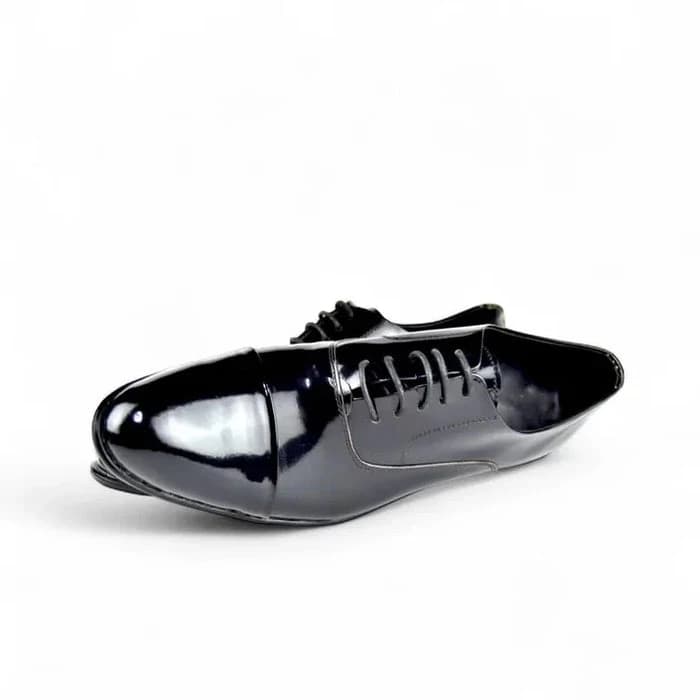 Vernis Classic shoes - S-503 Black