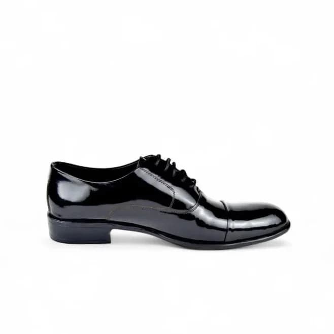Vernis Classic shoes - S-503 Black