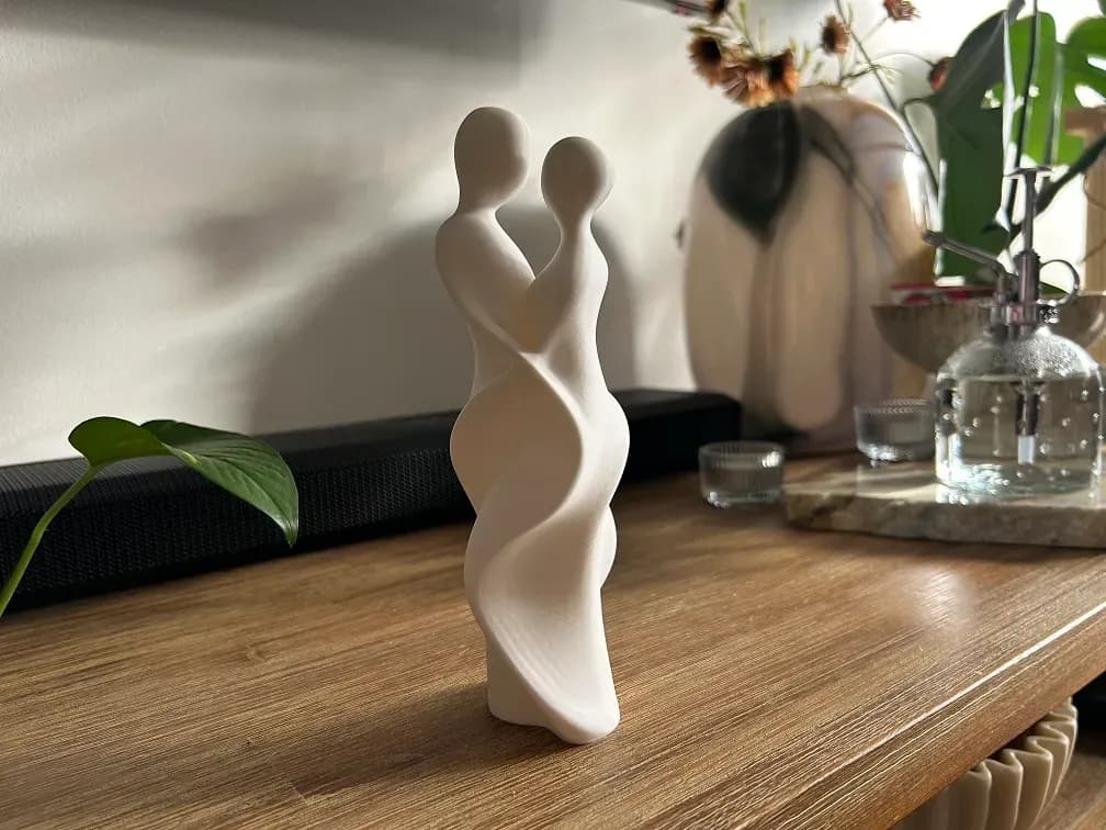Abstract Intertwined Couple Statue Modern Decorative Art