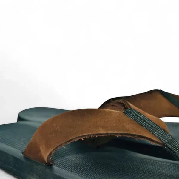 Leather SnapToe - Brown