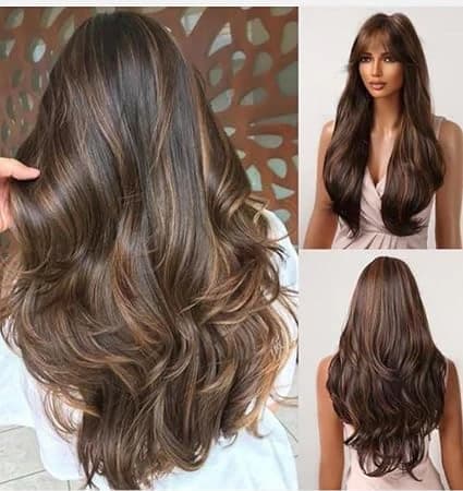 باروكة طويلة باللون البني مع هايلايت – بتصميم مموج بطبقات مع غرة للنساء.