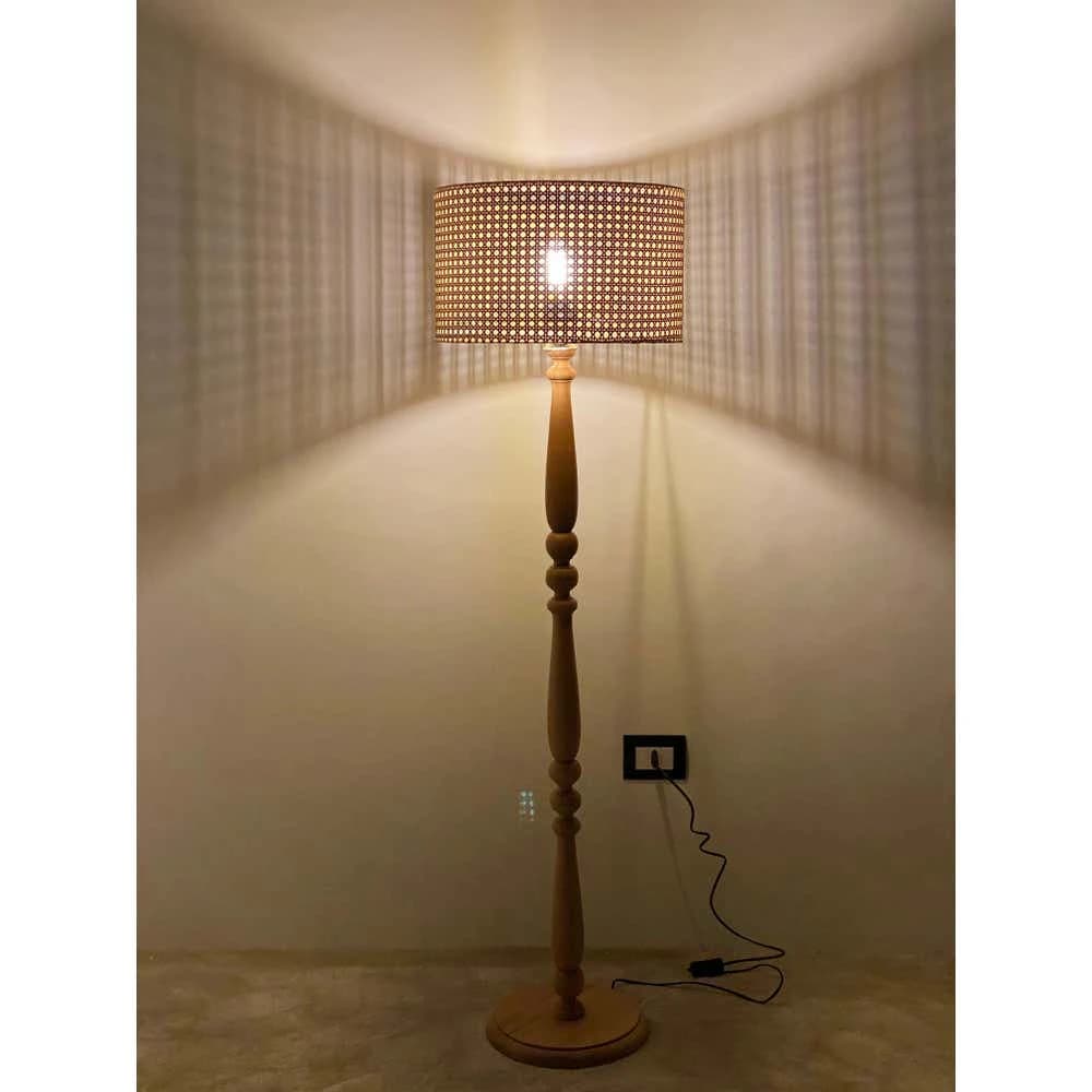 TBS Rattan Boho Floor Lamp, 160 ×40 cm - Beige