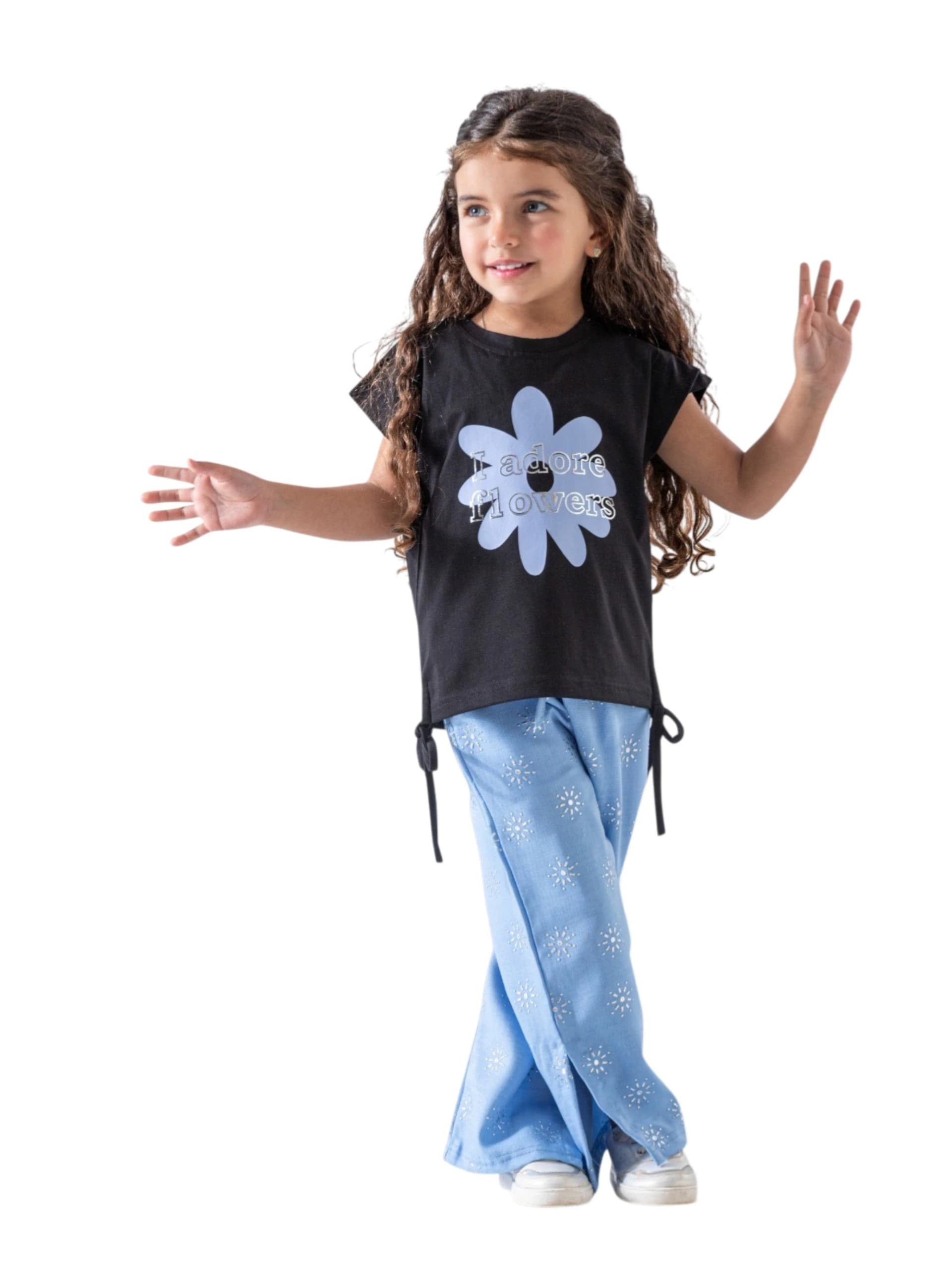 Girls' summer outfit, sizes 2 to 5 years