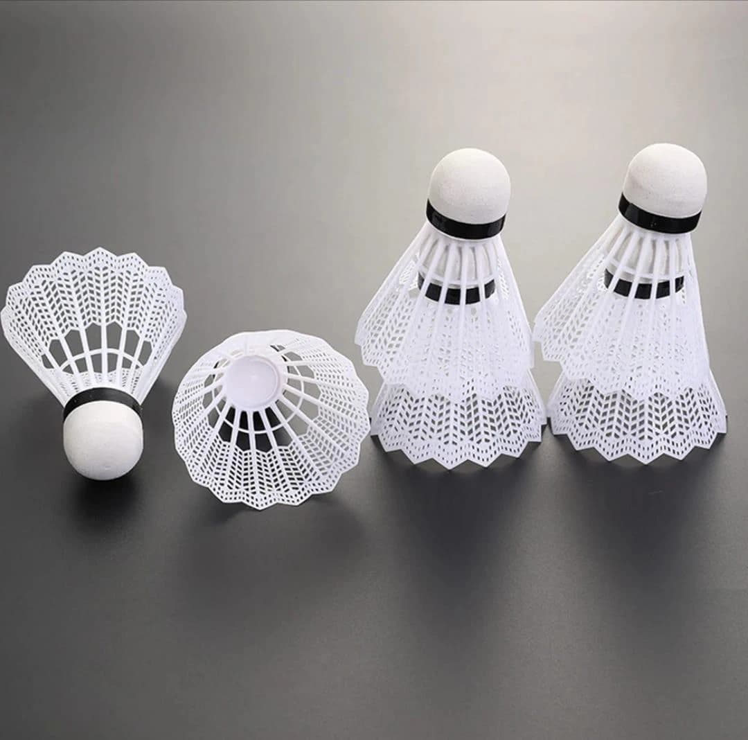 Badminton ball for badminton court, plastic, pack of 6 pieces