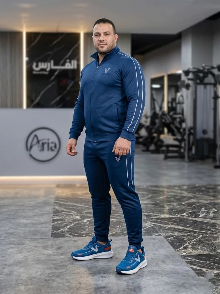 Men's custom-sized athletic shoes