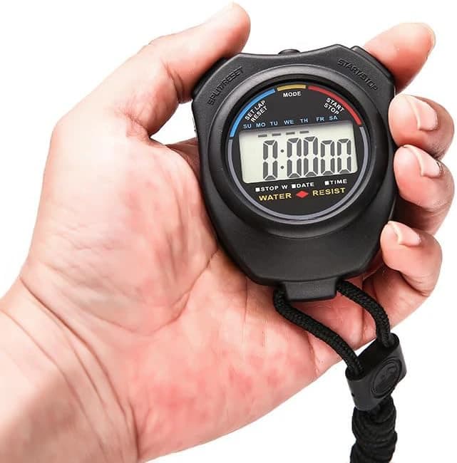 Digital sports stopwatch, water resistant, with timer, date, alarm and neck 