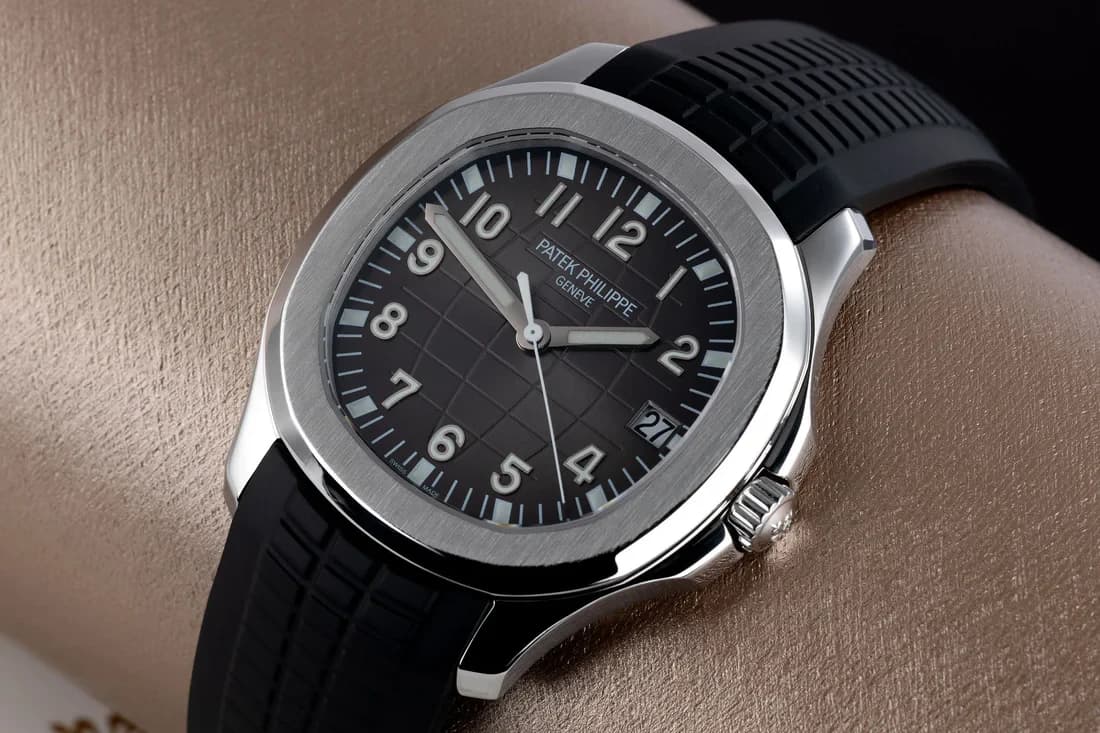 Patek Philippe Aquanaut Steel Black Rubber Strap Mens Watch - Master Copy
