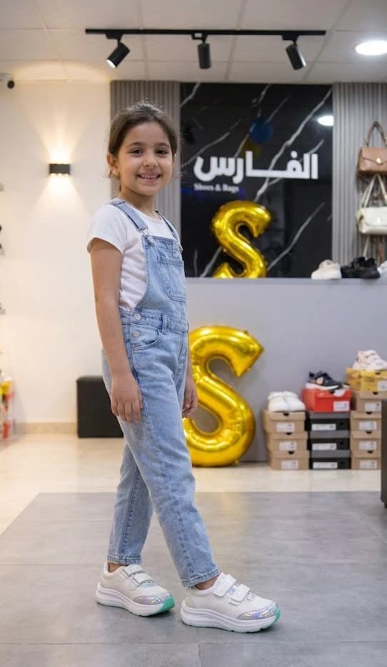 Montero 316 glitter shoes for girls