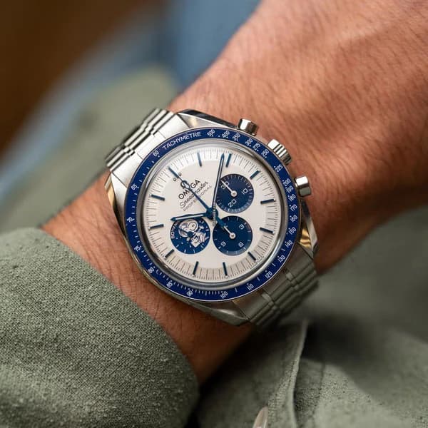 Omega Speedmaster Silver Snoopy Award 50th Anniversary - Master Copy