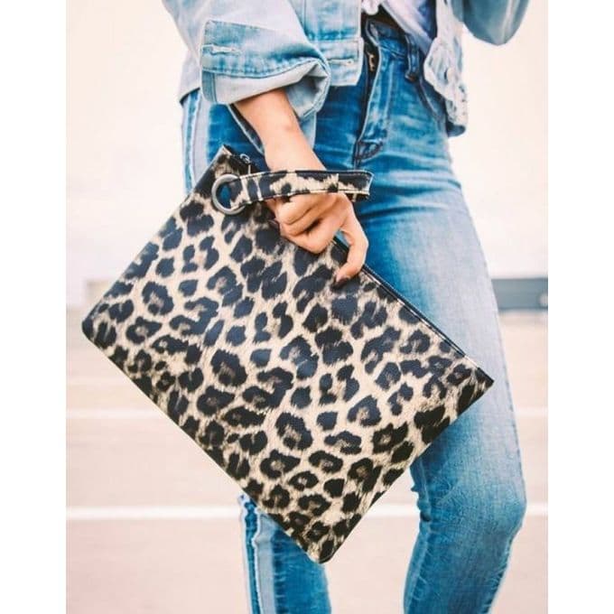 Womes Cross-body Bag Made From Leather