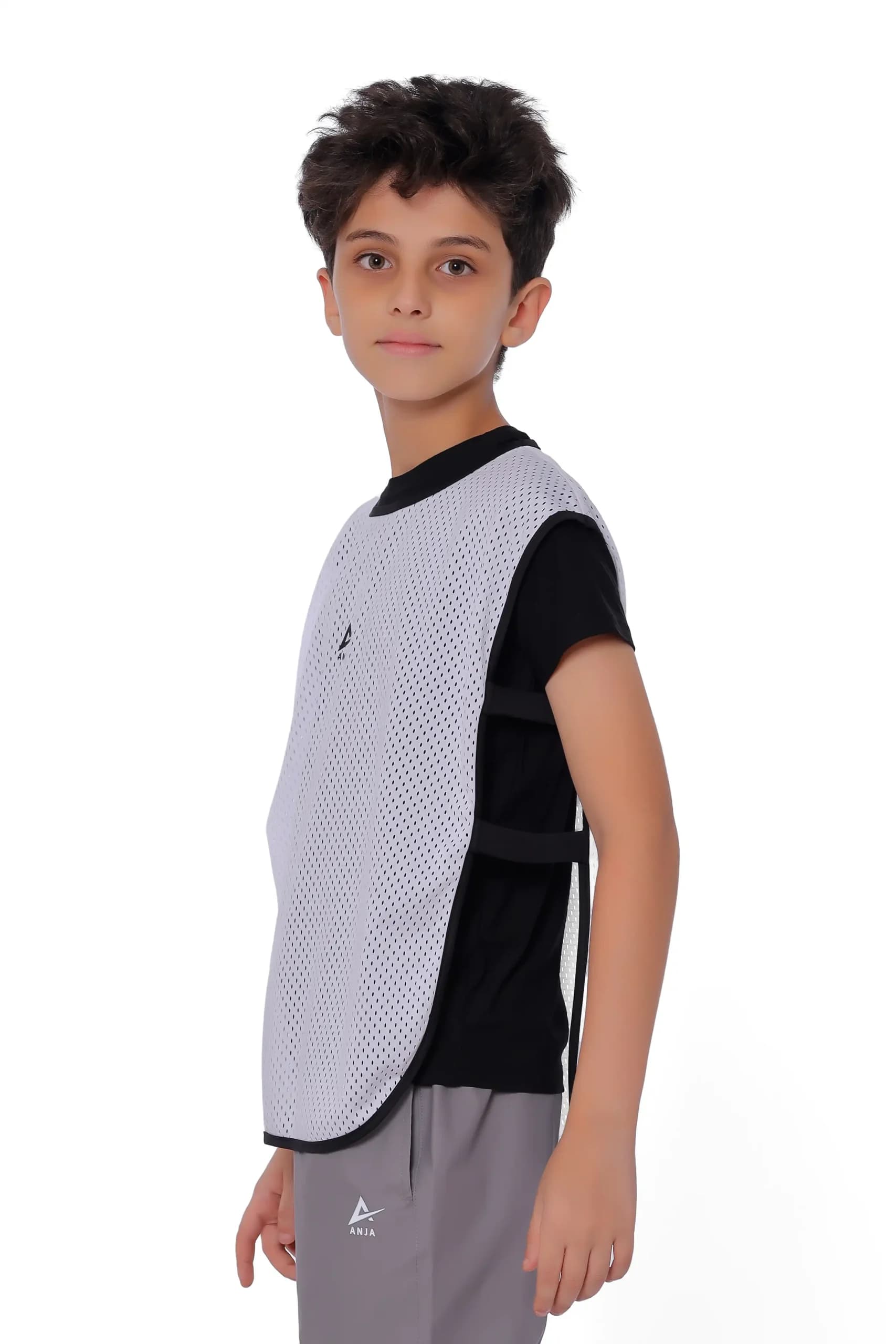 سترة تدريب بيضاء للأولاد - ملابس رياضية متعددة الاستخدامات