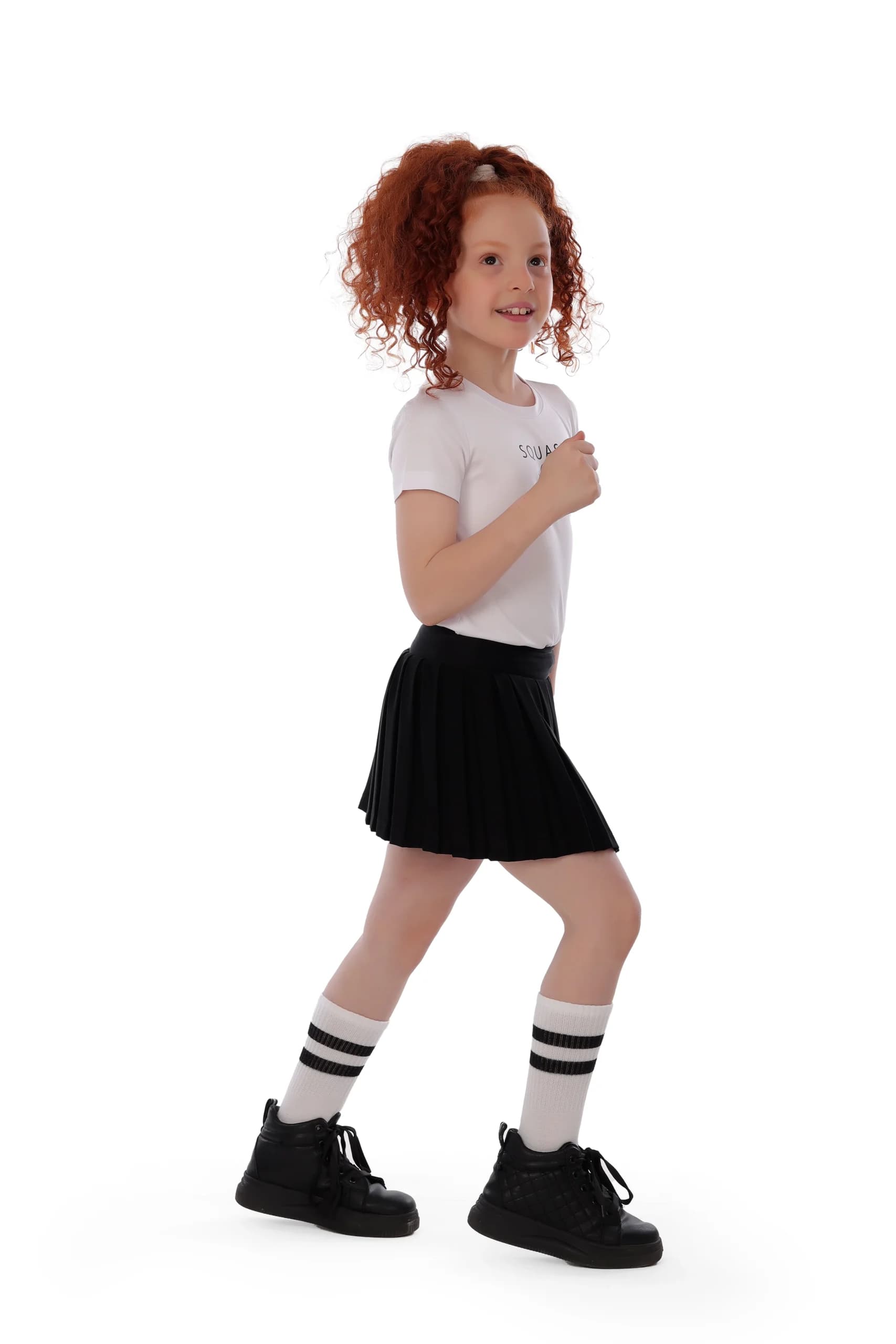 Girls White Half Sleeve Squash T-Shirt Comfortable Fabric