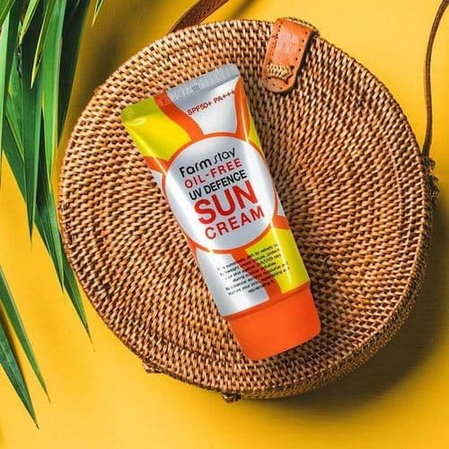 Farmstay Farm Stay FARMSTAY OIL-FREE UV DEFENCE SUN CREAM SSC001